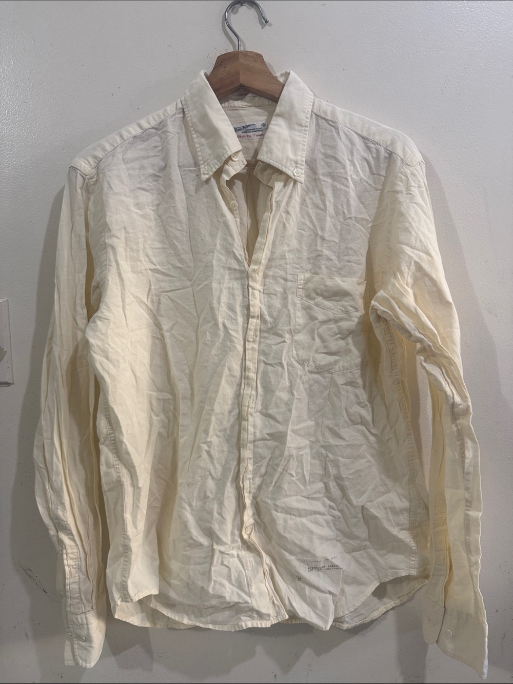 GANT RUGGER Women's Cream Button-Down Shirt with Classic Collar